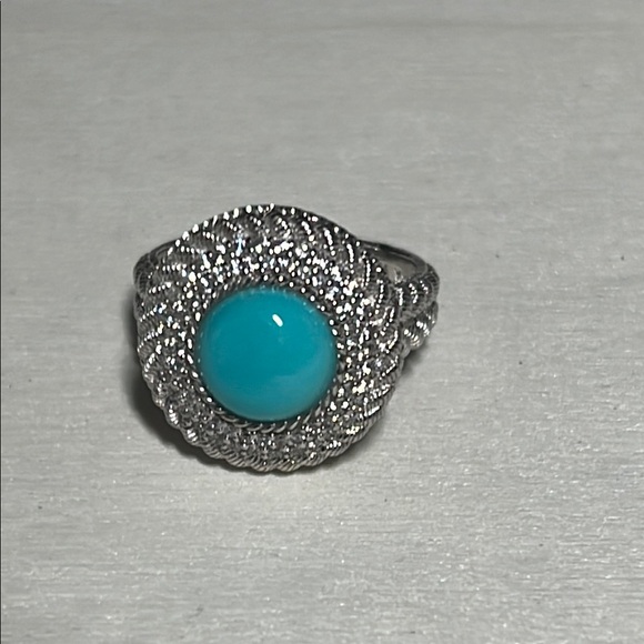 Judith Ripka Jewelry - C112 Judith Ripka Sterling Silver
Turquoise Cabochon & CZ
Halo Ring cable 925